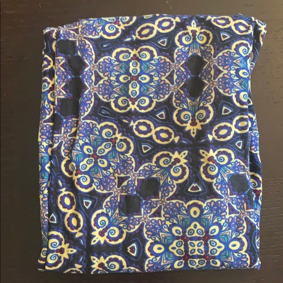 Lularoe TC constellation leggings - Picture 2 of 5